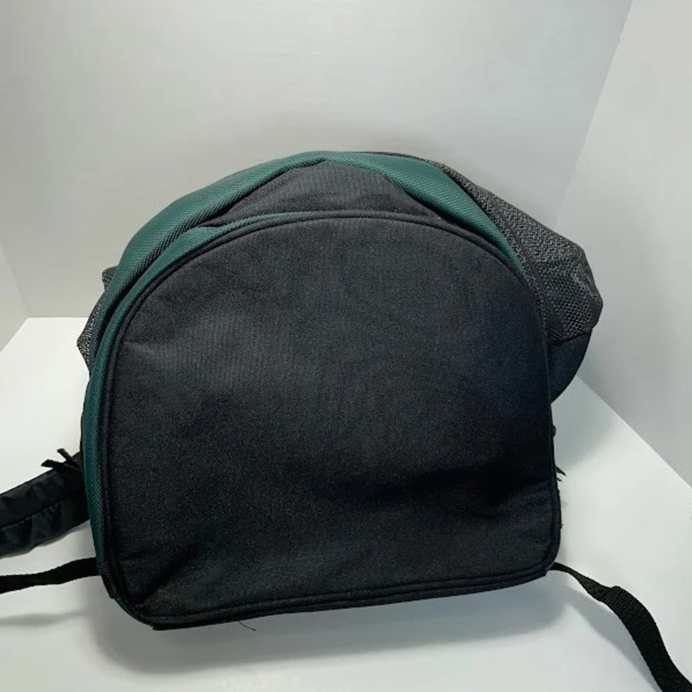 Icecap Backpack Black Green Mesh Insulated 3‎ Compartment Hiking Camping Travel